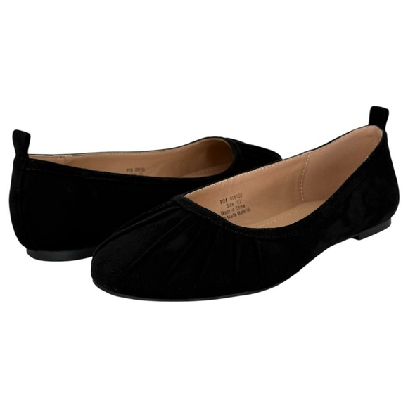 Journee Collection Tannya Black Microsuede Womens Flats Size 8.5M - Picture 8 of 10